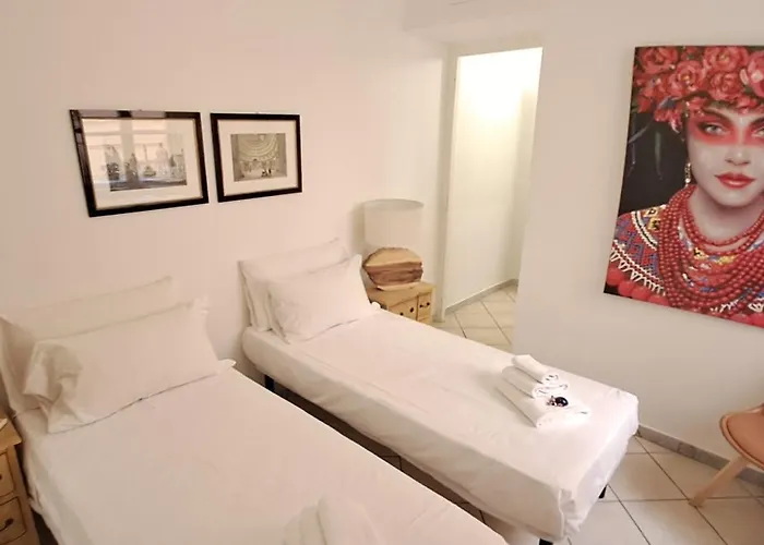 Linnea Centro A Рим