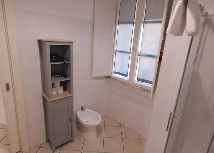 Linnea Centro A * Rom