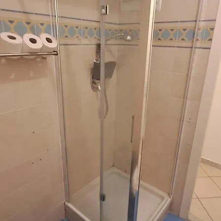 Linnea Centro A 로마